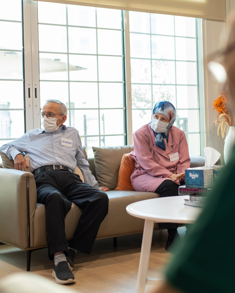Seniors relaxing in the lounge